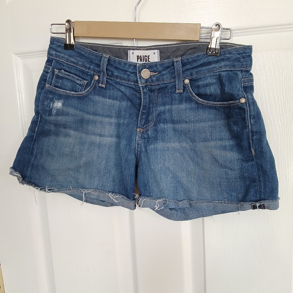PAIGE Women's Classic Blue Jean Jimmy Jimmy Shorts Summer Vacation Cruise Pool